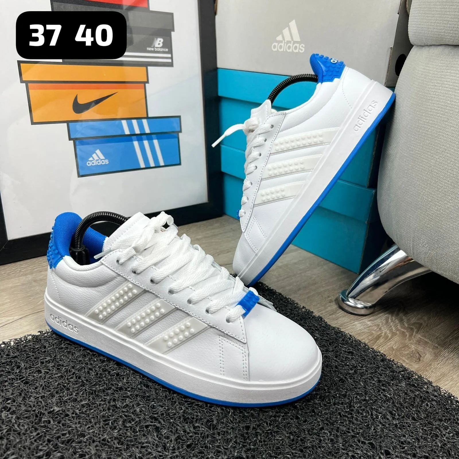 lego-adidas-azul